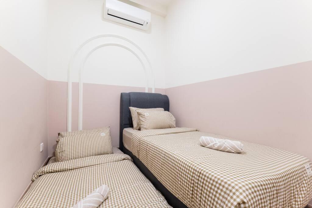 Arte Mont Kiara Duplex 4 Pax Jacuzzi Kuala Lumpur Exterior foto