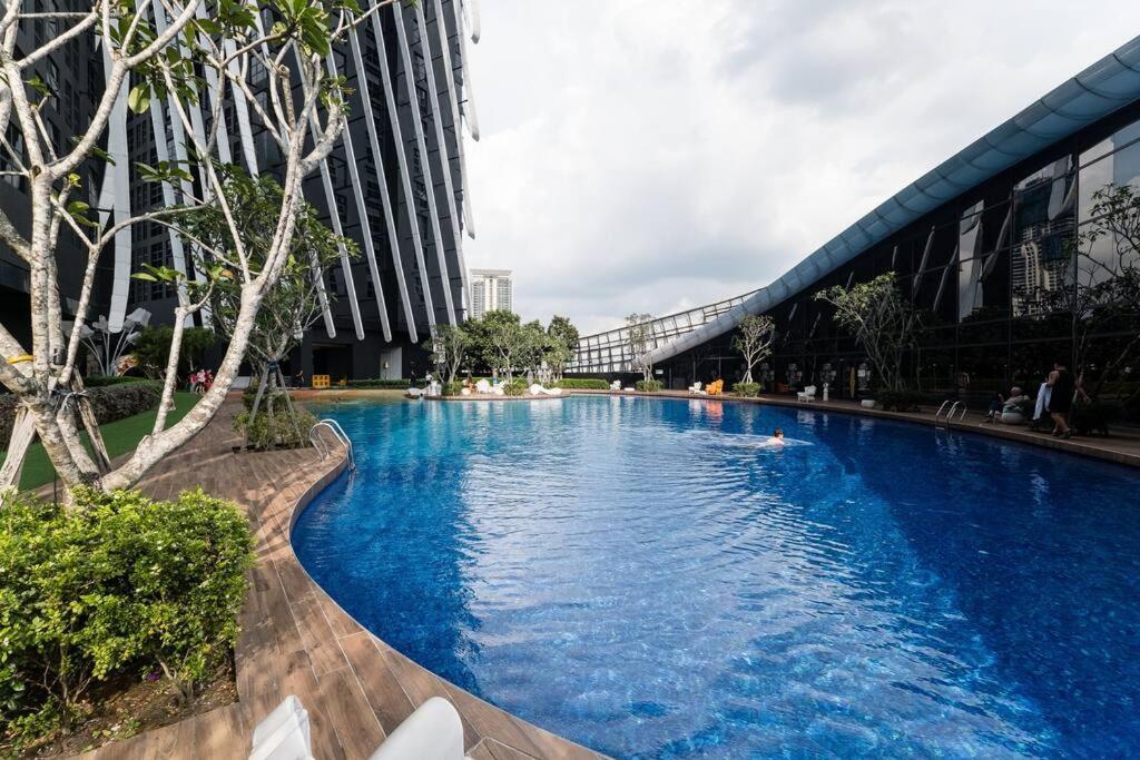 Arte Mont Kiara Duplex 4 Pax Jacuzzi Kuala Lumpur Exterior foto